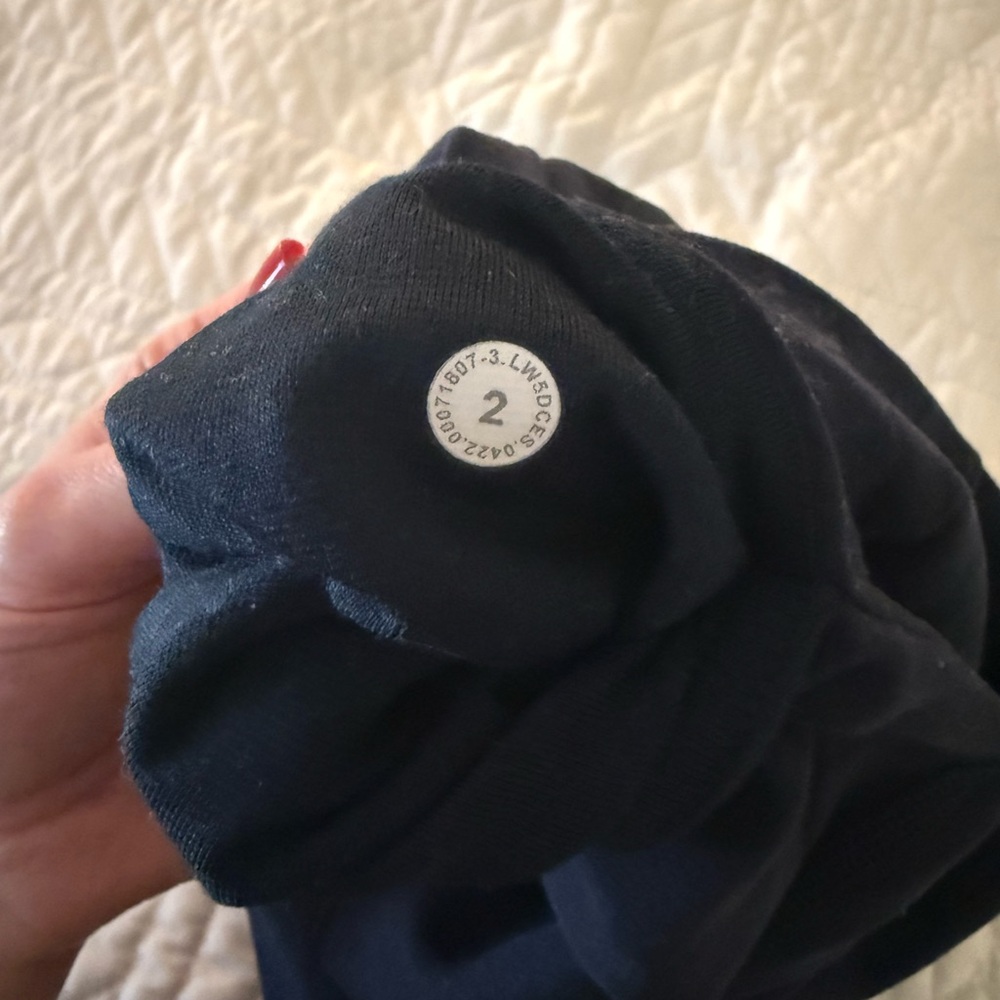 Lululemon True Navy Align High Rise Leggings w/ Pockets - Picture 5 of 6
